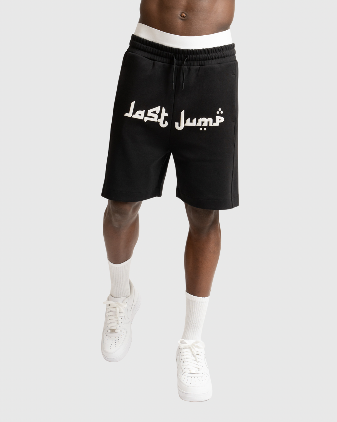 PUFFER PRINT SHORT BLACK