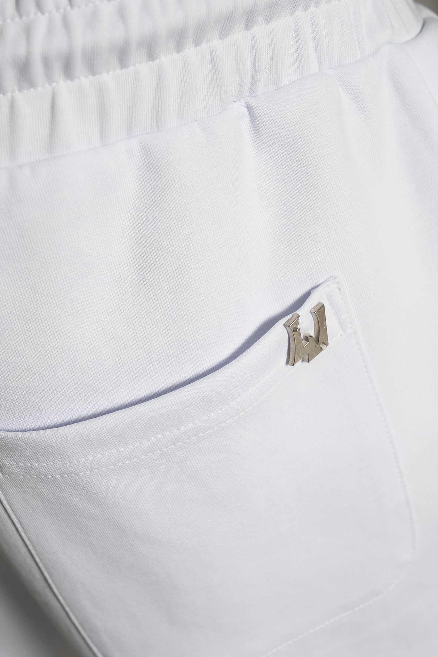Oriental White Short