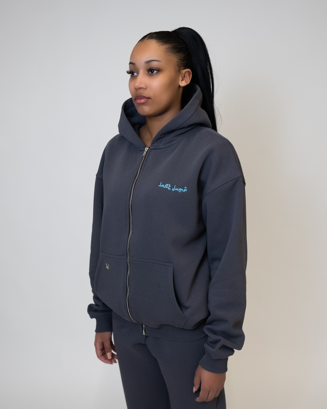 DARK GREY ZIPPER
