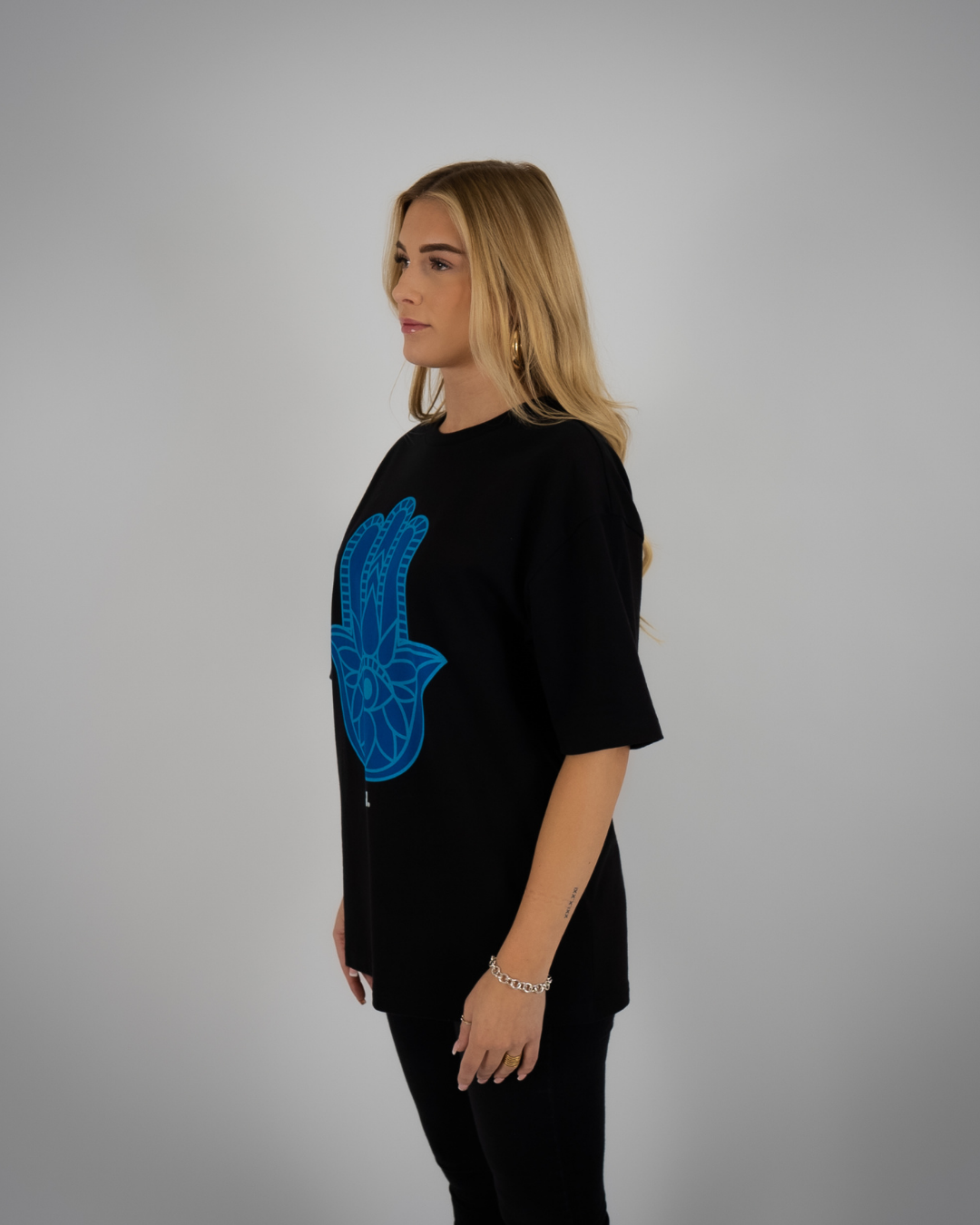 HAND BLACK TEE